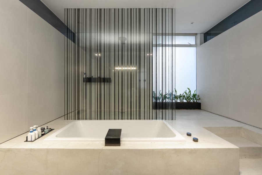 2 Bedroom Property for Sale in Gardens Western Cape